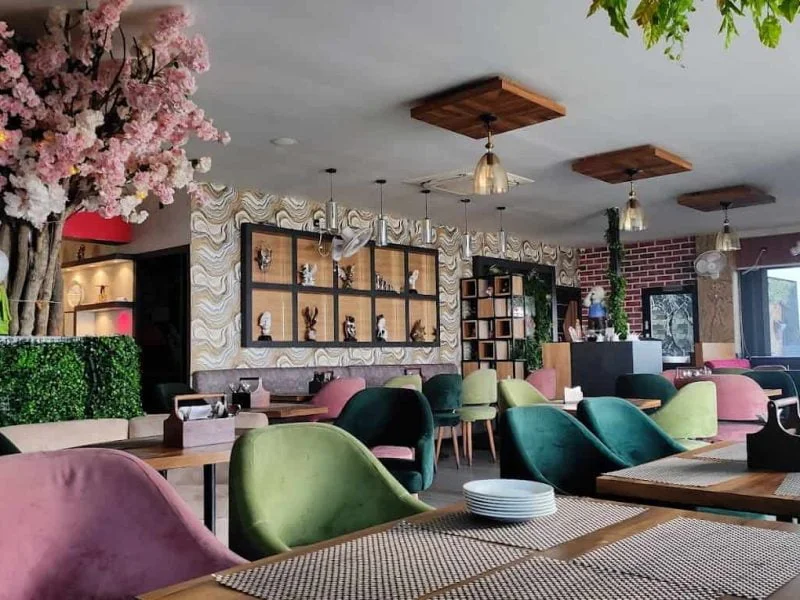 London Bridge Muzaffarpur: A Rooftop Restro with Great Top View